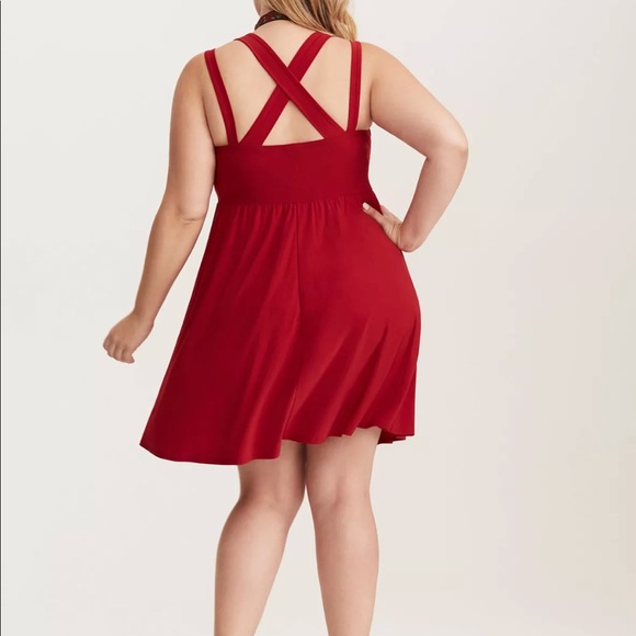 TORRID RED CRISS CROSS DRESS🥳 - Picture 3 of 3